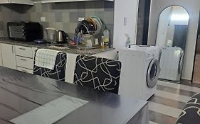 Apartment For 2 People - Erezcano One
